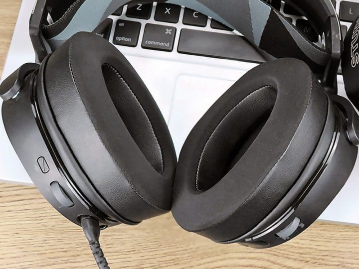 The Soulwit Cooling Gel Earpads can transform your headphone experience, especially if you spend long hours wearing headphones.